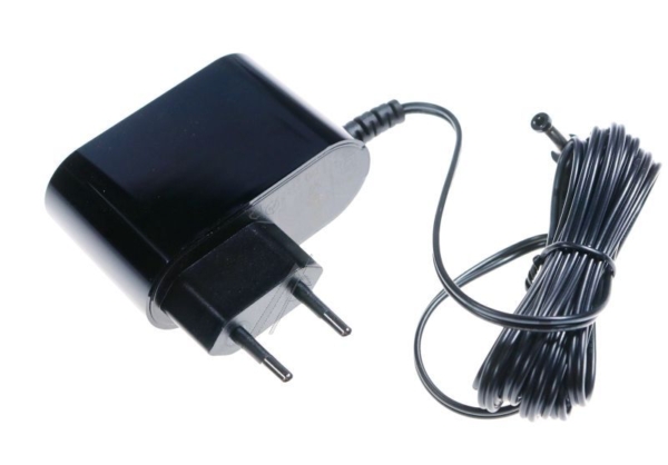 SS-7222068916 NETADAPTER ZWART